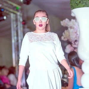 3/4 sleeve floral lace t-shirt